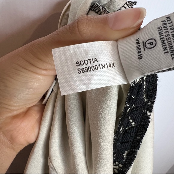 DIANE von FURSTENBERG Scotia Lace Pencil Skirt. Size 2 - Picture 9 of 11